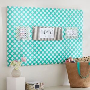 Brand New Pottery barn pin-it pinboard